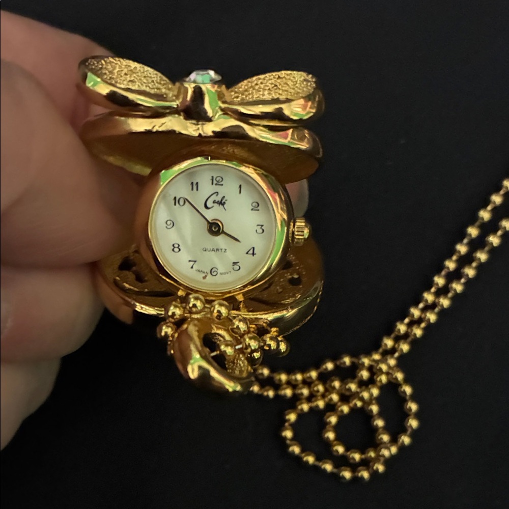 Pair of Gold Tone Pendant Necklaces with hidden (untested) watches - Picture 7 of 8